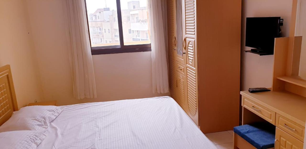 Appartement Etablissement Dior Silla à Dakar Extérieur photo